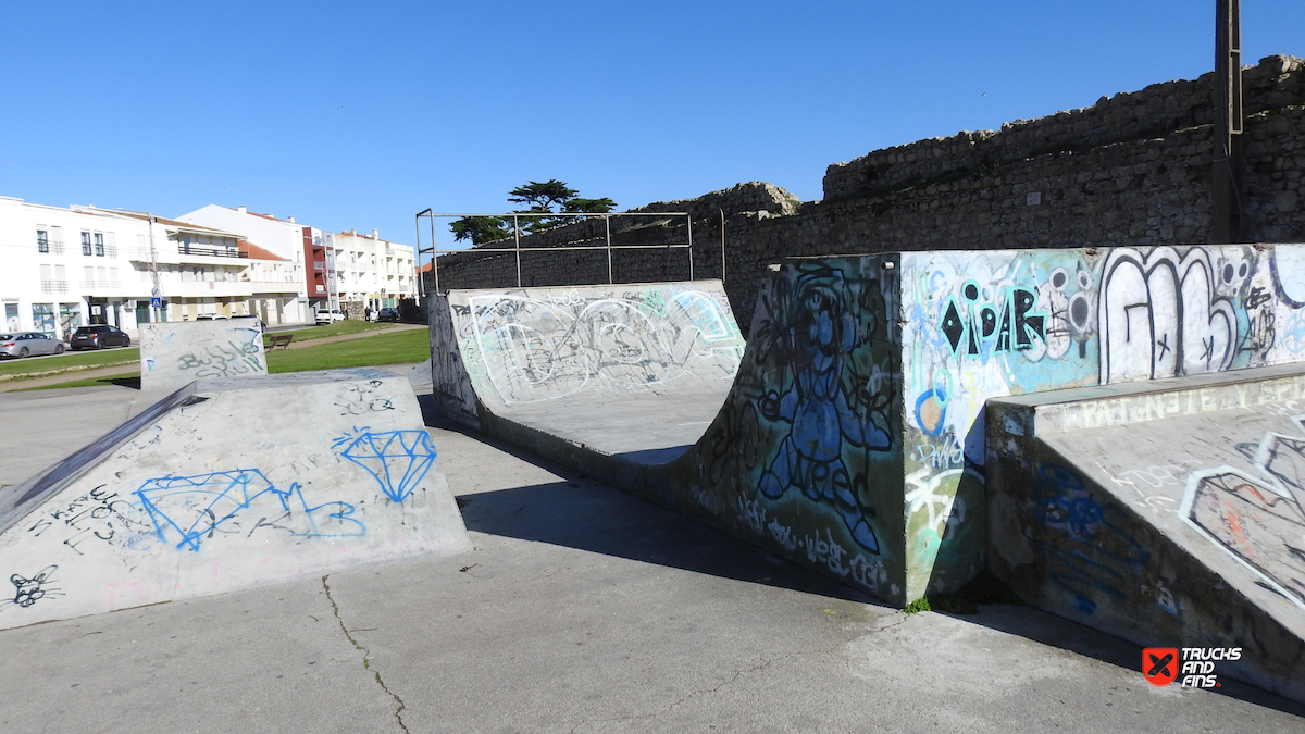 Peniche skatepark